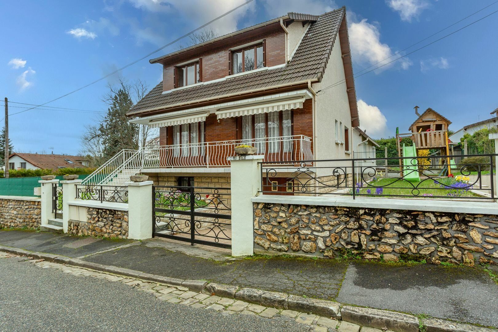 Maison à vendre 5 109m2 à Villebon-sur-Yvette vignette-1