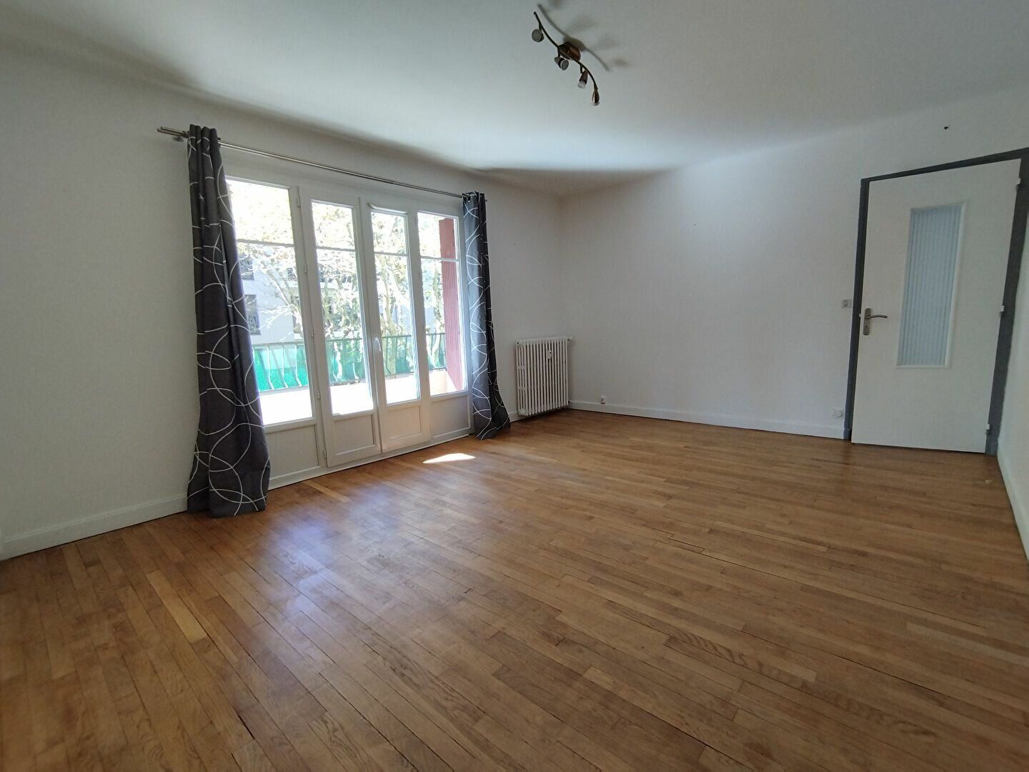 Appartement à vendre 3 68m2 à Rodez vignette-1