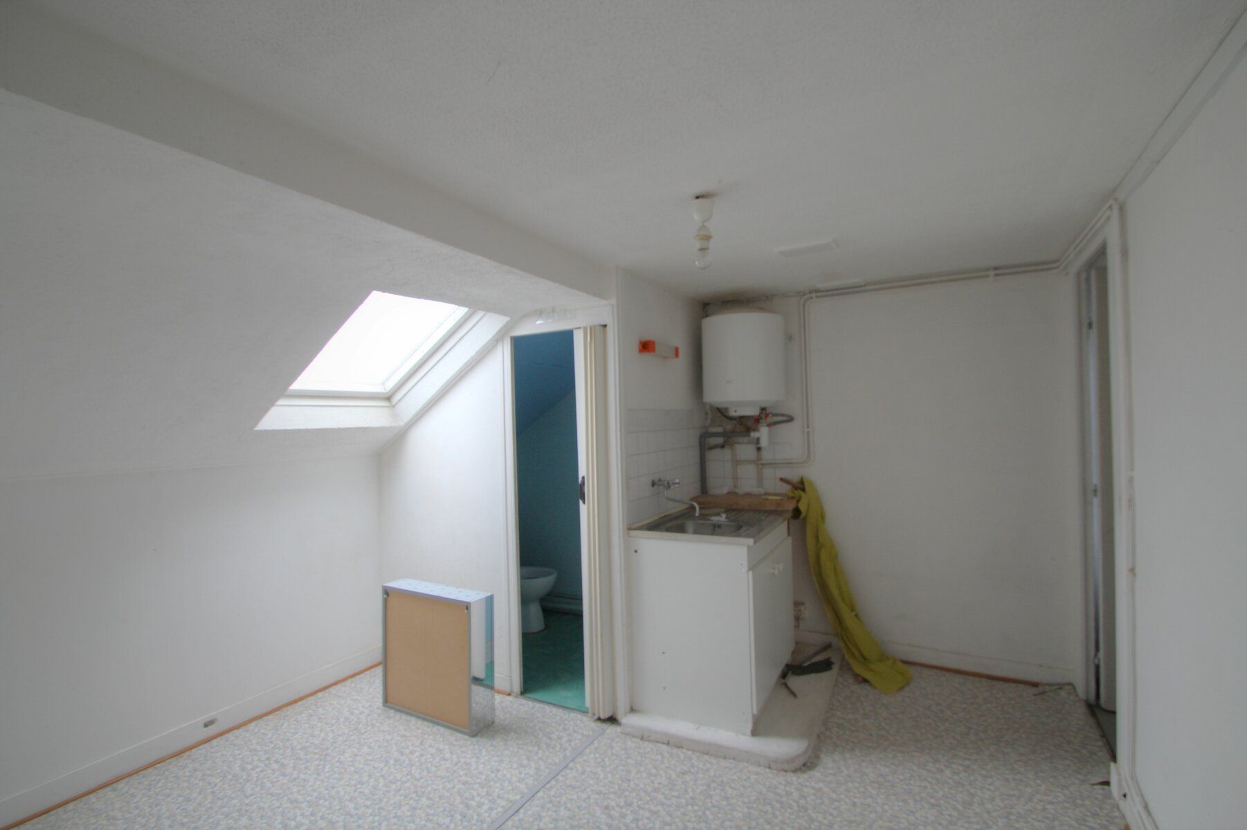 Appartement à vendre 2 31m2 à Saint-Jean-de-la-Ruelle vignette-3