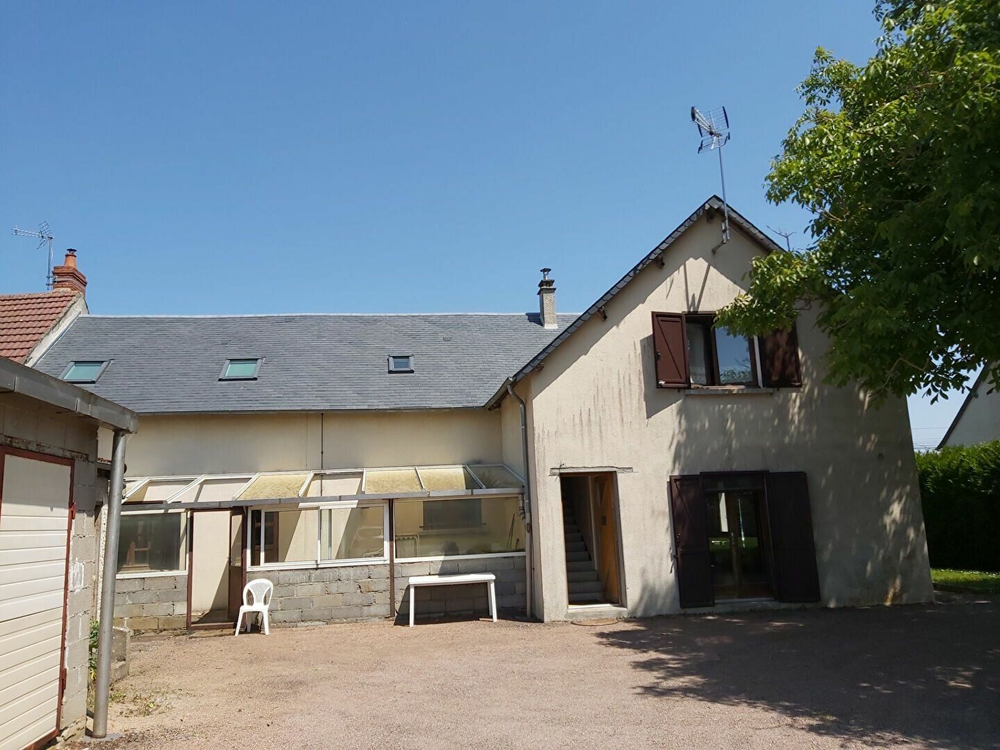 Maison à vendre 5 197m2 à Marseilles-lès-Aubigny vignette-8