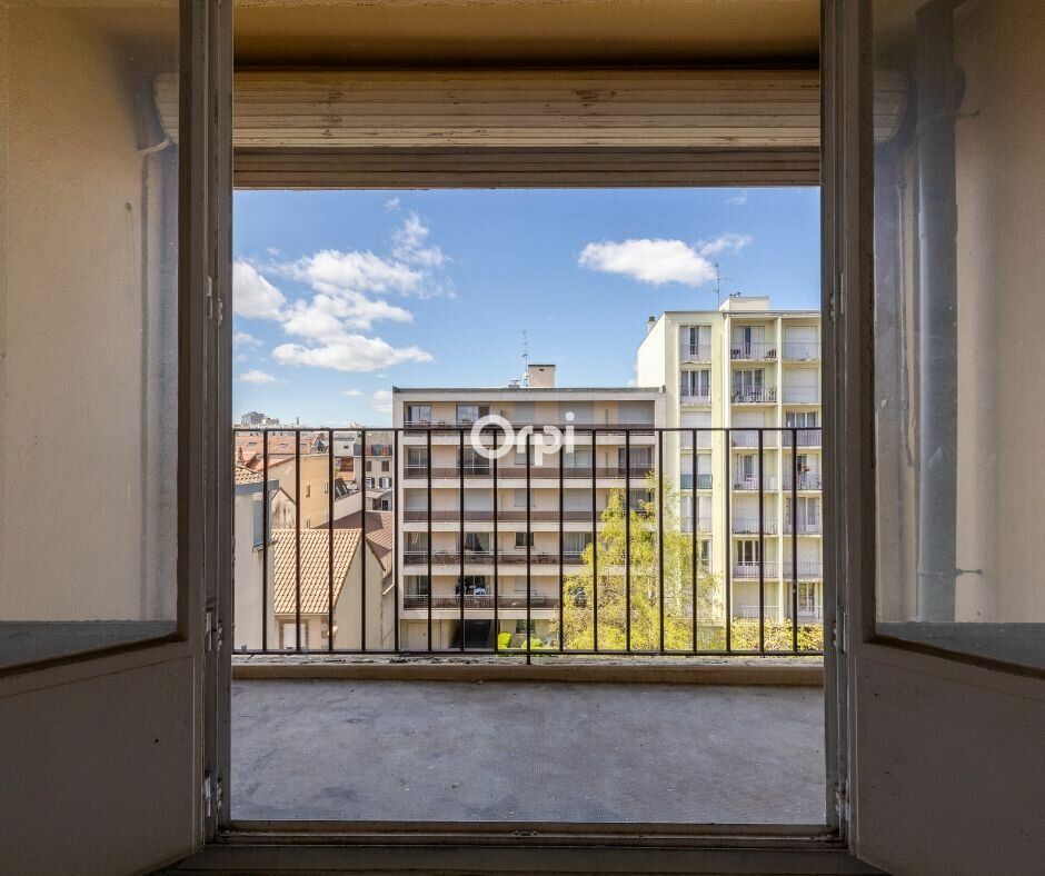 Appartement à vendre 4 65.92m2 à Limoges vignette-3