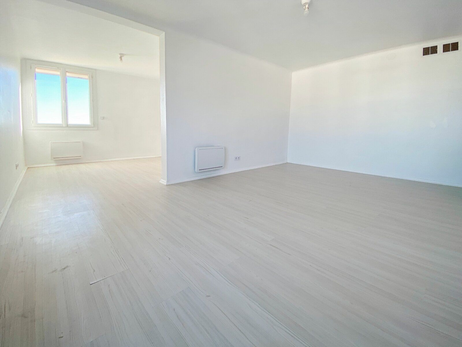 Appartement à vendre 3 76m2 à Béziers vignette-3