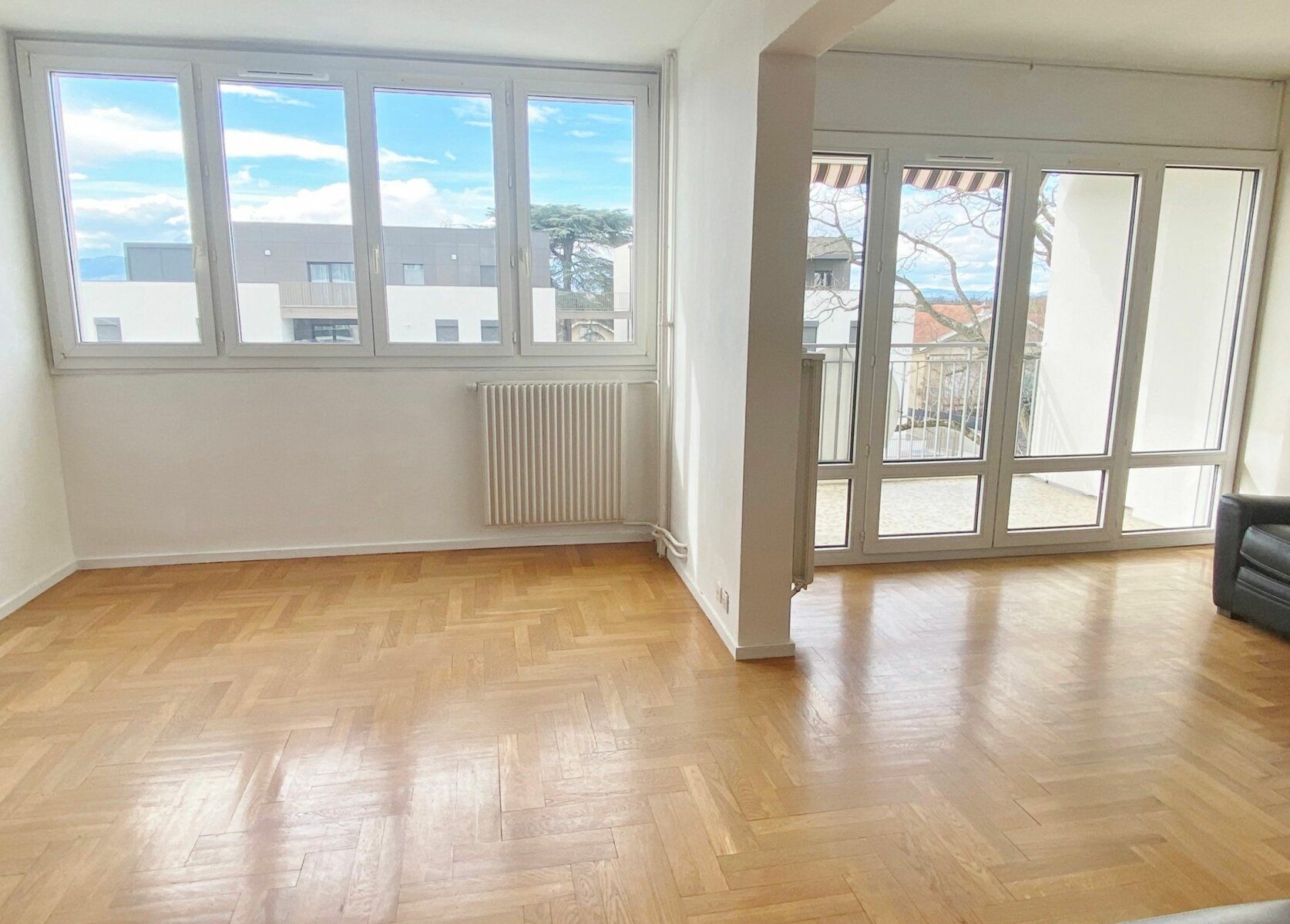 Appartement à vendre 6 111.8m2 à Sainte-Foy-lès-Lyon vignette-4
