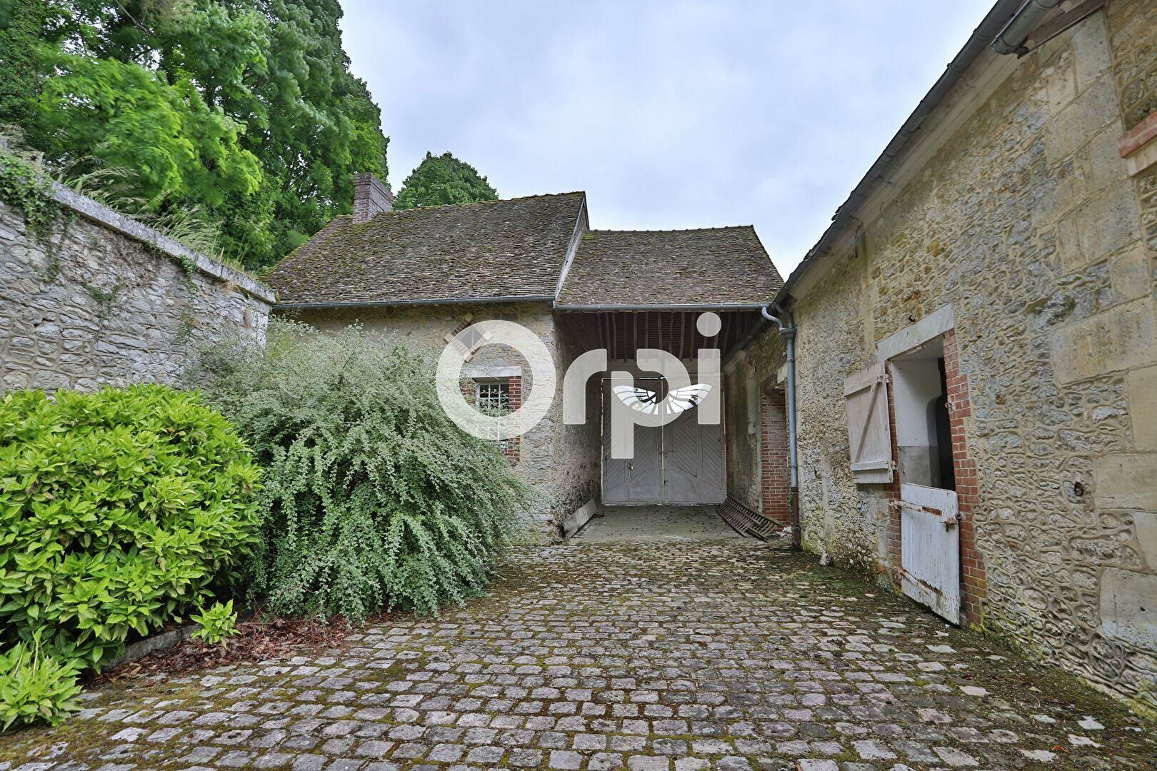 Maison à vendre 3 374m2 à Chaumont-en-Vexin vignette-9