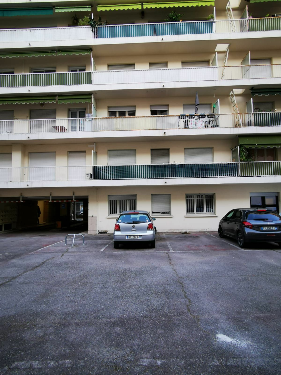 Appartement à vendre 2 51.56m2 à Nice vignette-8