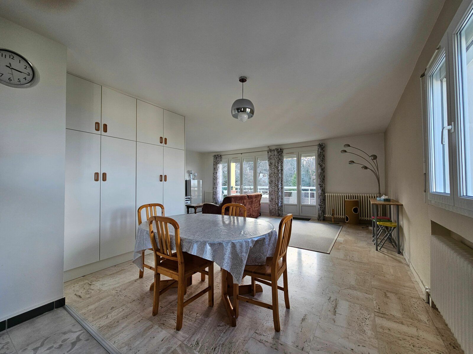 Appartement à vendre 5 134.78m2 à Saint-Étienne vignette-4