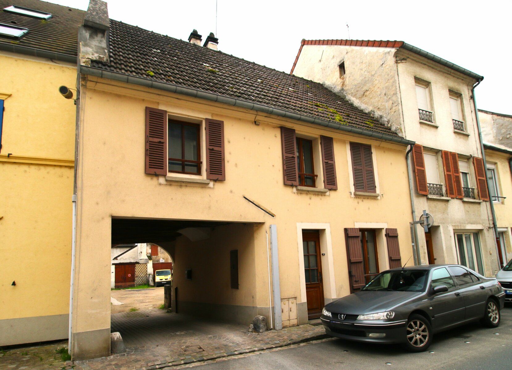 Maison à vendre 4 m2 à Charly-sur-Marne vignette-1
