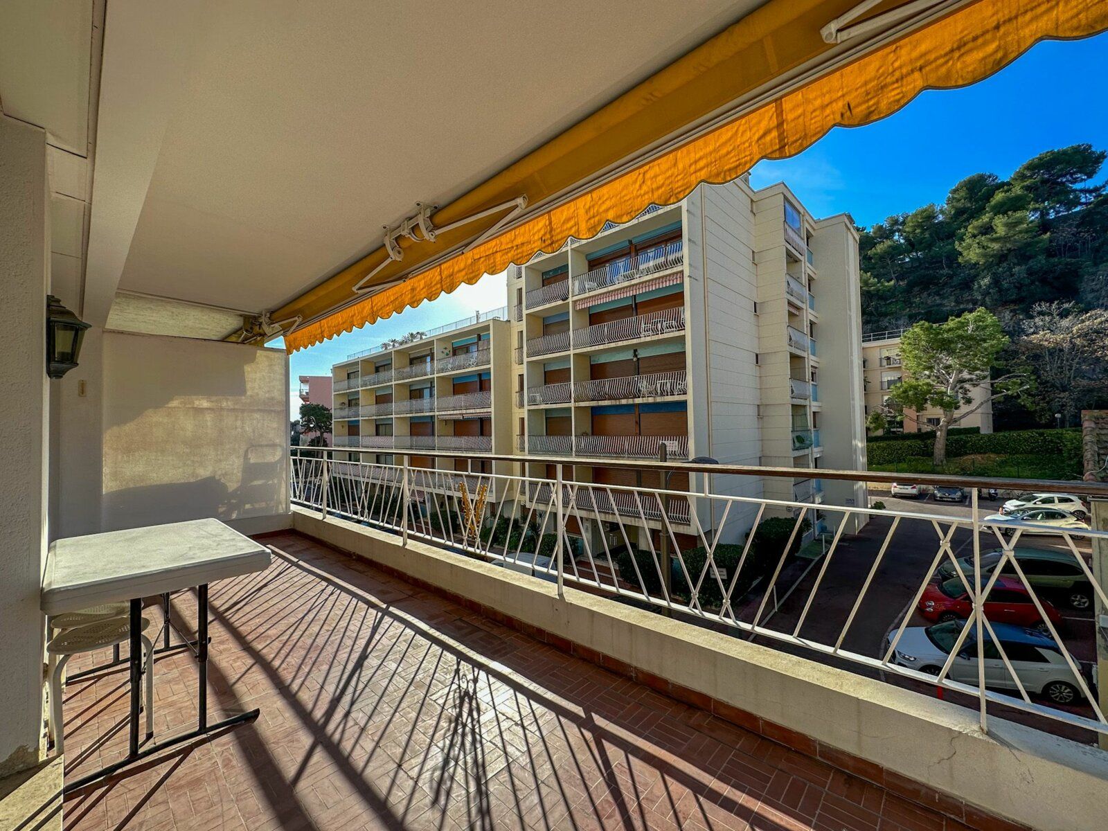 Appartement à vendre 3 69.35m2 à Roquebrune-Cap-Martin vignette-2