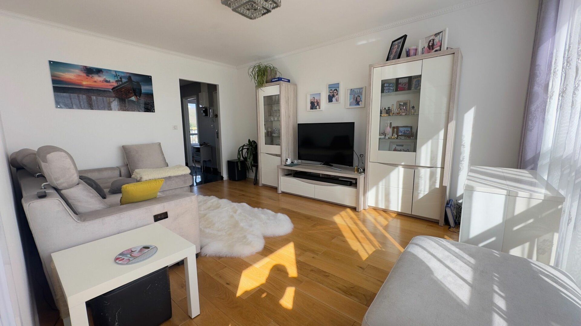 Appartement à vendre 4 m2 à Neuilly-Plaisance vignette-1