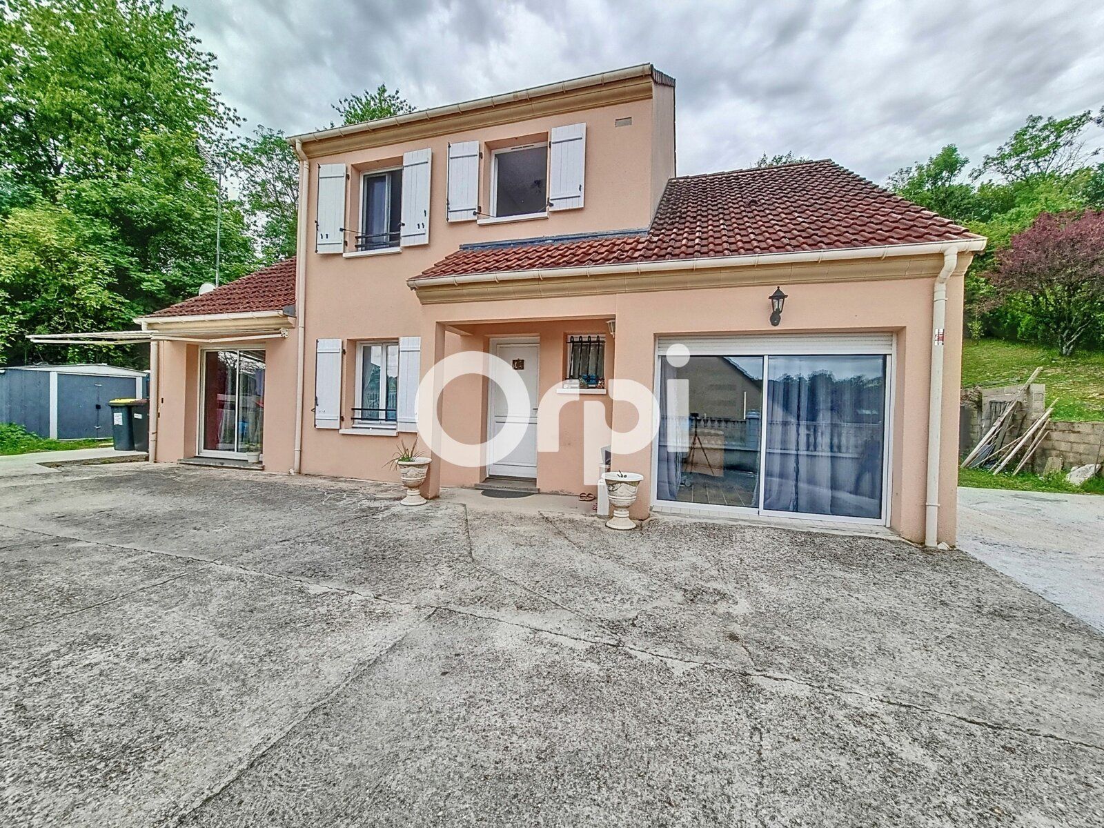 Maison à vendre 6 131m2 à Sainte-Colombe vignette-1