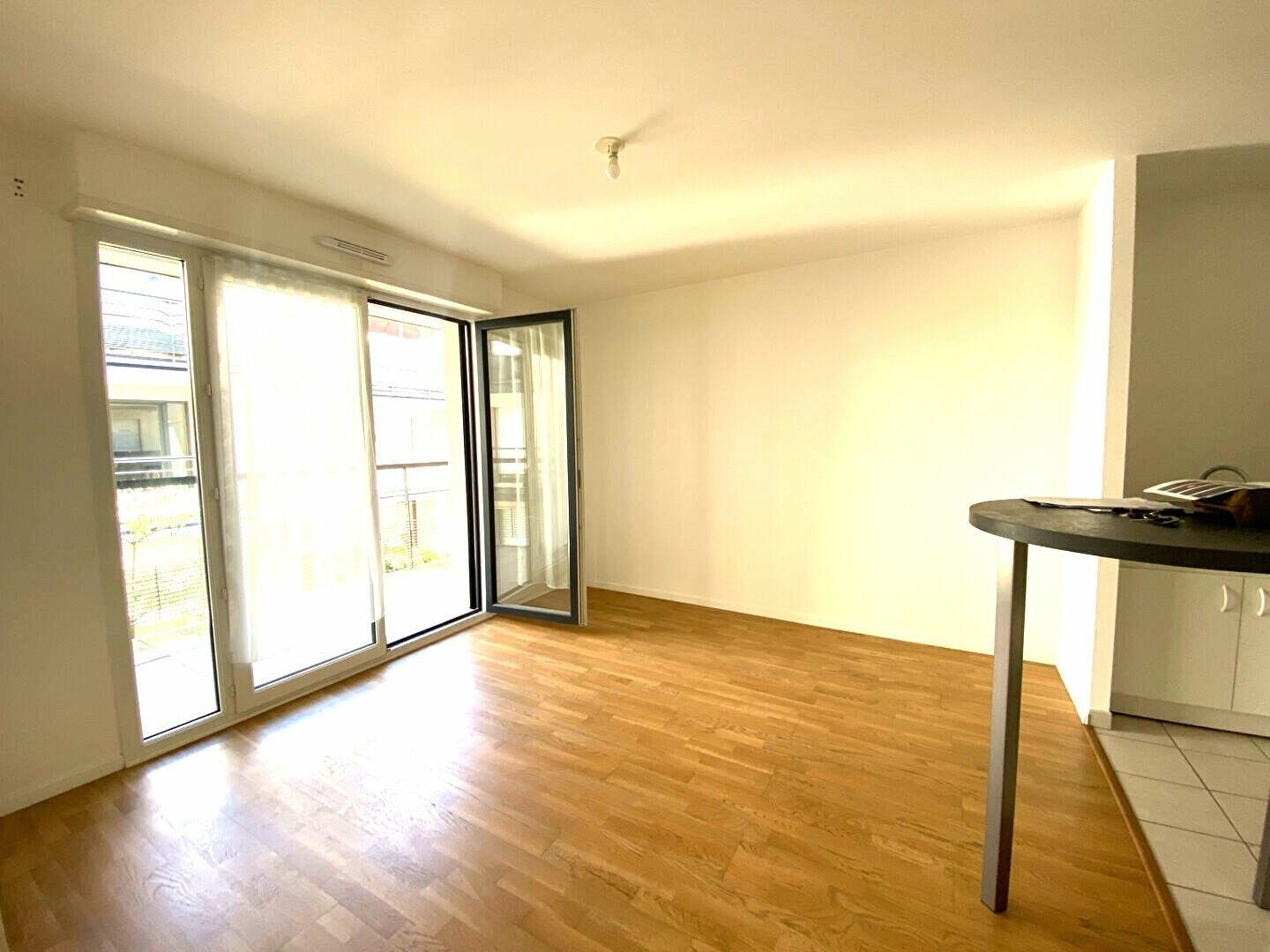 Appartement à vendre 2 39.13m2 à La Rochelle vignette-2