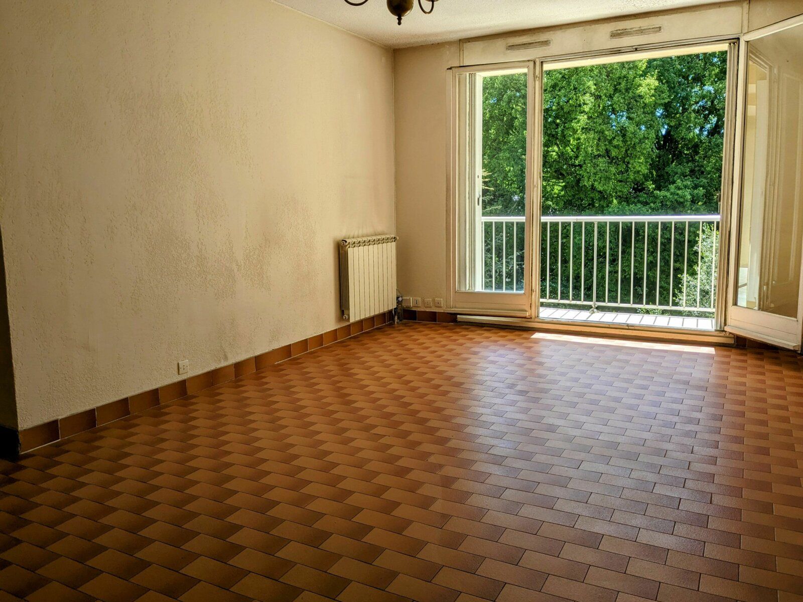 Appartement à vendre 2 m2 à Toulon vignette-9