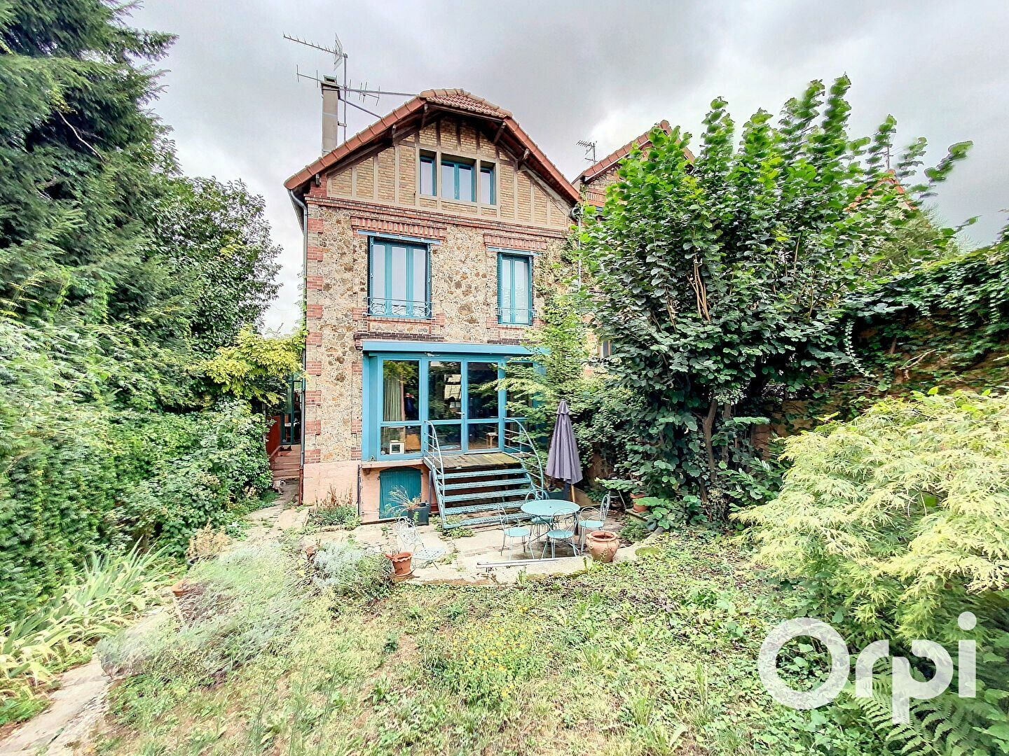 Maison à vendre 6 180m2 à Châtillon vignette-1