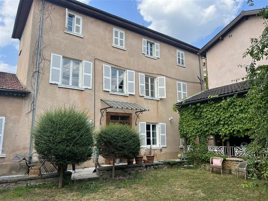 Maison à vendre 8 222.41m2 à Fontaines-sur-Saône vignette-2