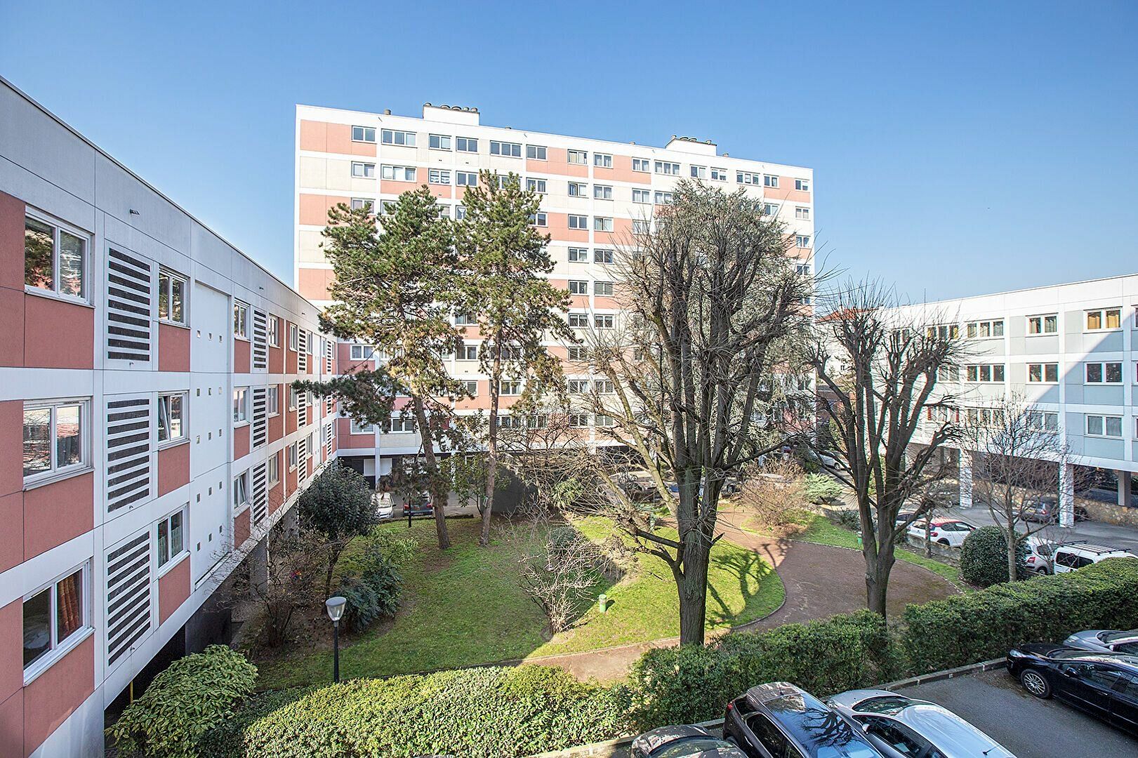 Appartement à vendre 3 70m2 à Montrouge vignette-2