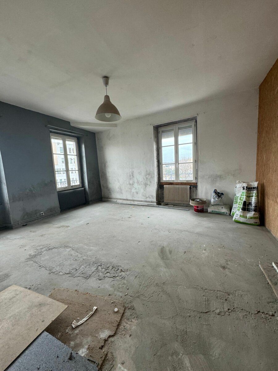 Appartement à vendre 2 54.38m2 à Saint-Étienne vignette-3