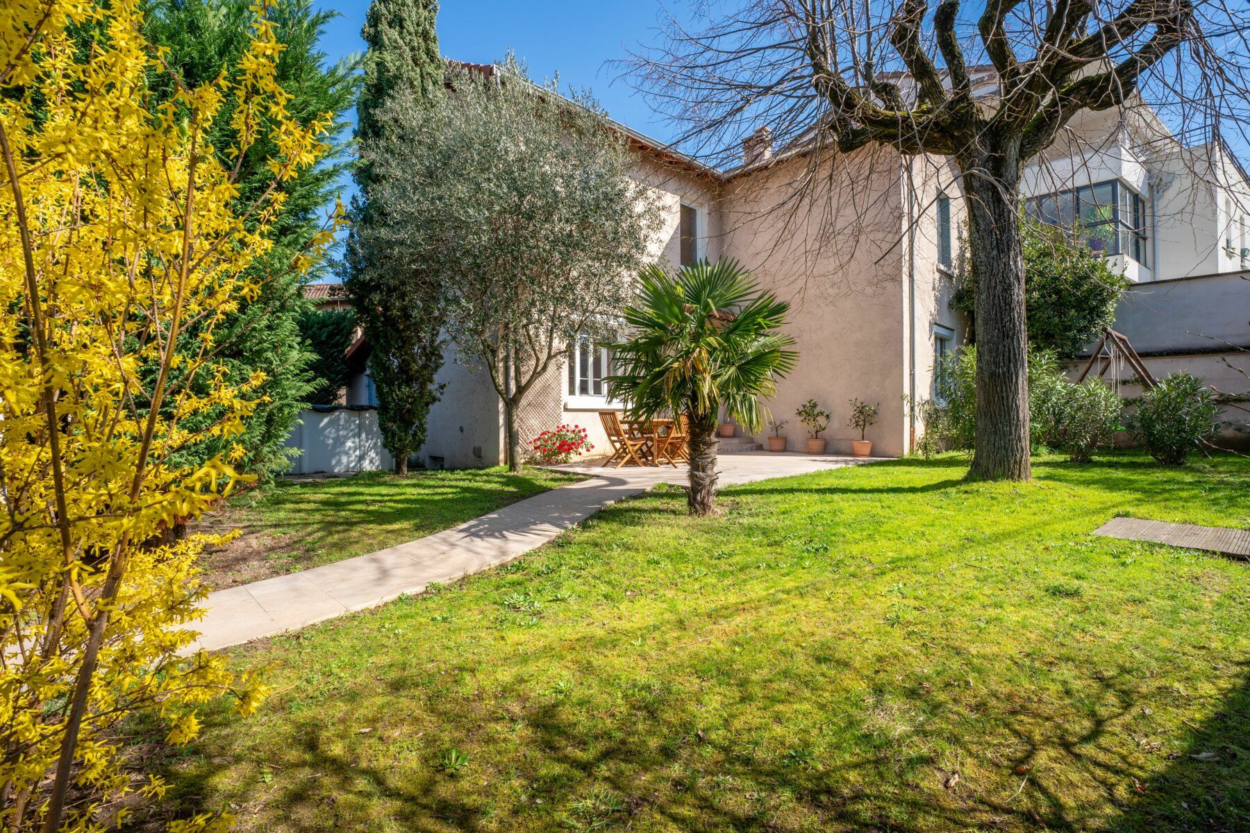 Maison à vendre 5 149.52m2 à Villefranche-sur-Saône vignette-2