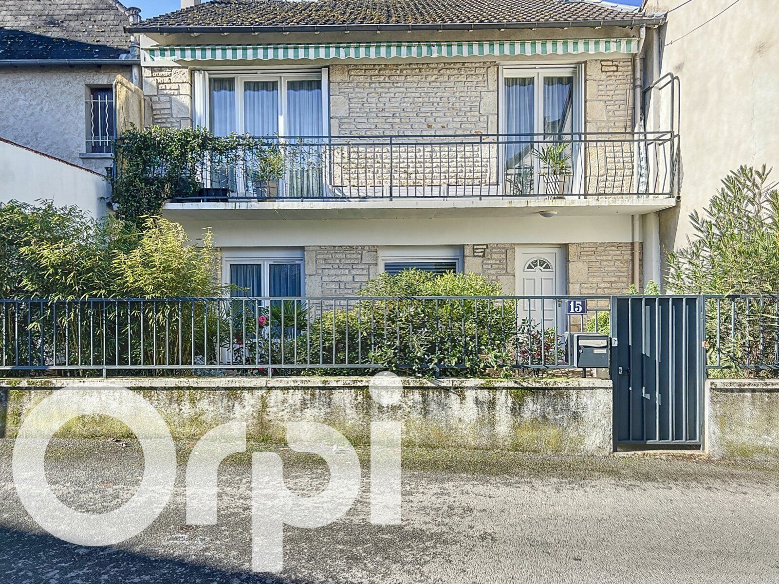 Maison à vendre 5 126.38m2 à Brive-la-Gaillarde vignette-1