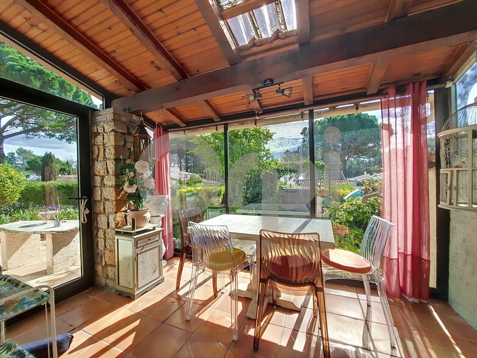 Maison à vendre 2 38.4m2 à Roquebrune-sur-Argens vignette-6