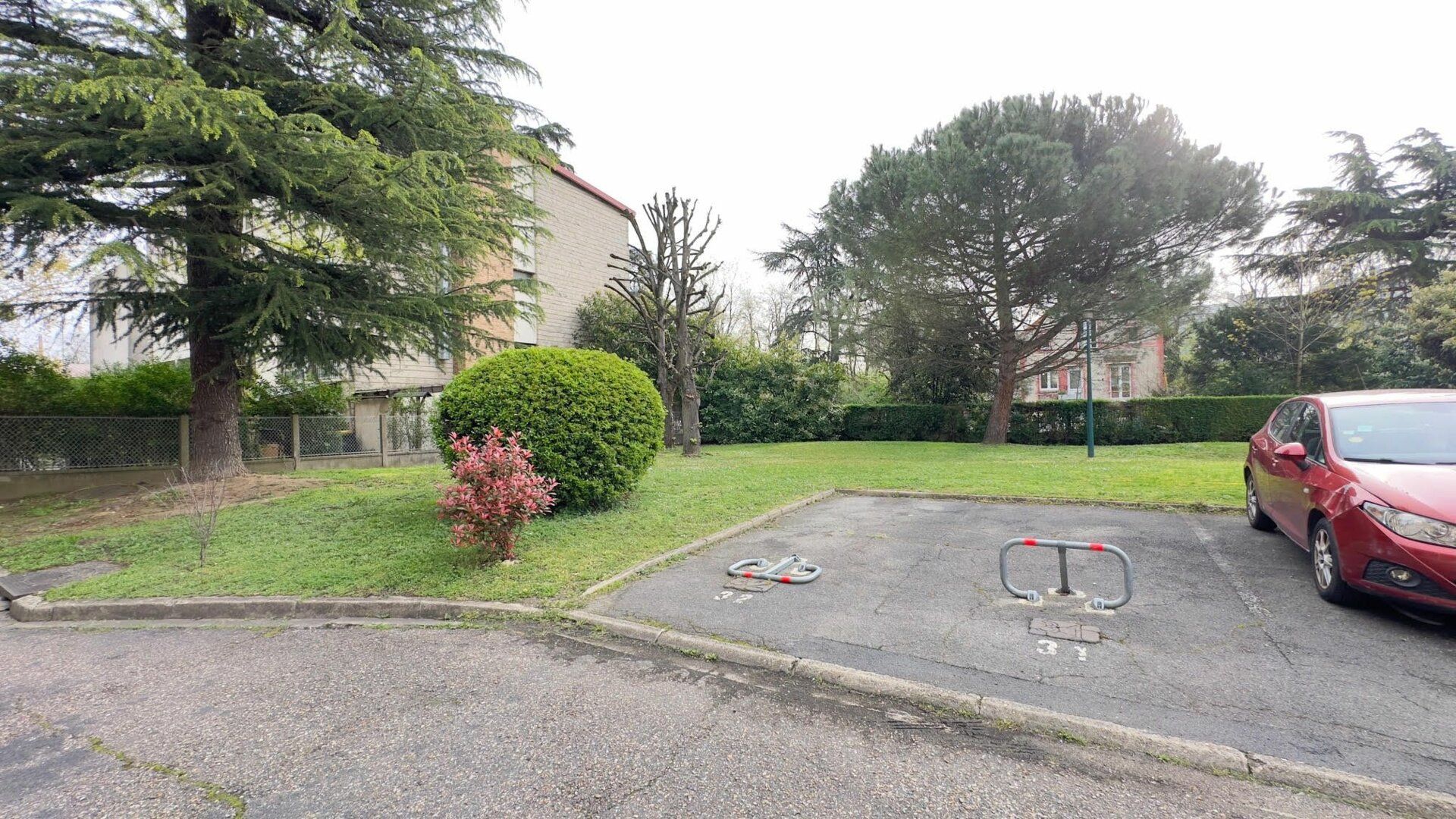 Appartement à vendre 3 60.3m2 à Neuilly-sur-Marne vignette-1