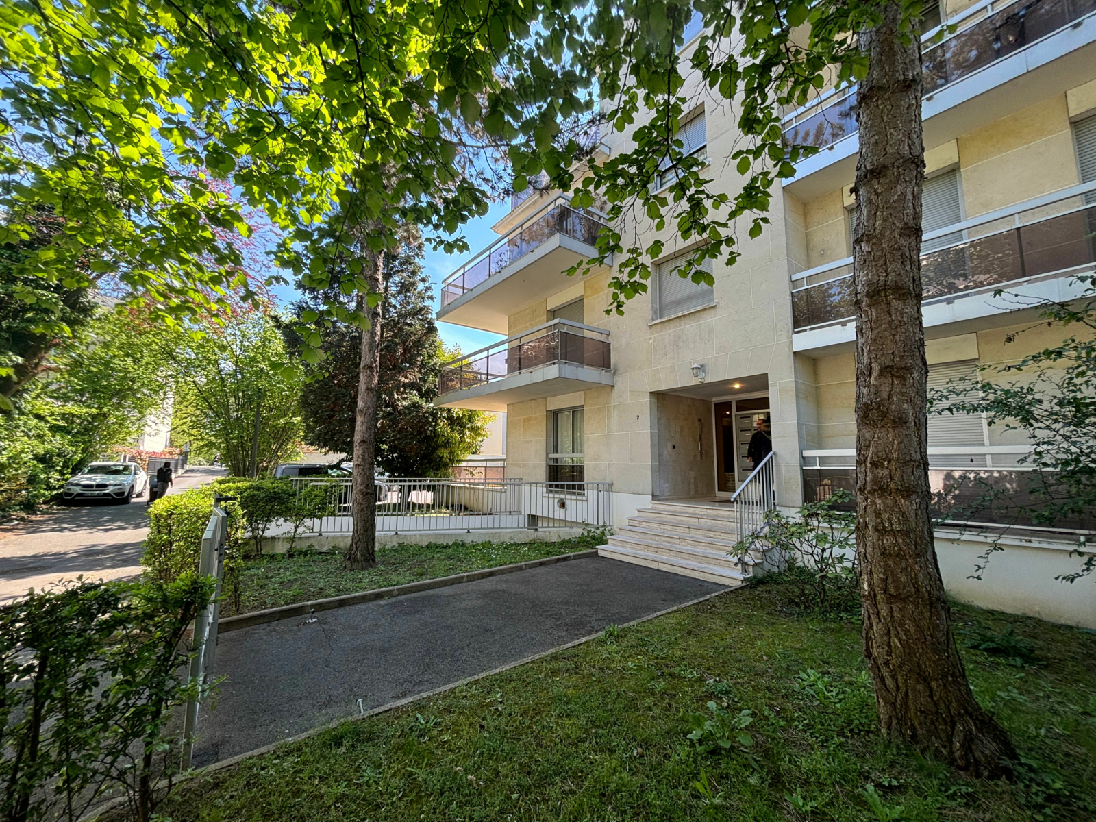 Appartement à vendre 3 82.82m2 à La Varenne - Saint-Maur-des-Fossés vignette-1