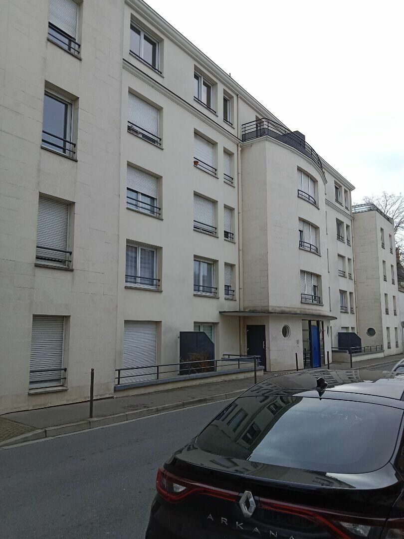 Appartement à louer 2 m2 à Reims vignette-7