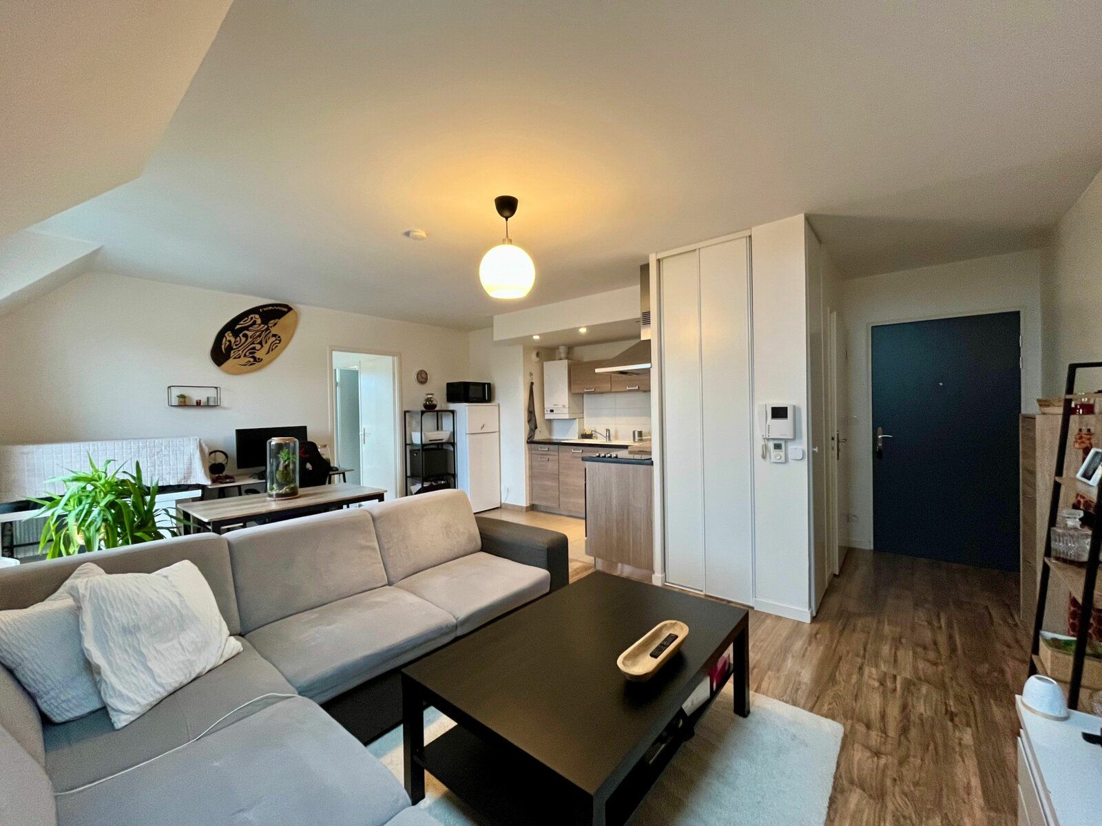 Appartement à vendre 2 44060m2 à Saint-Denis-en-Val vignette-7