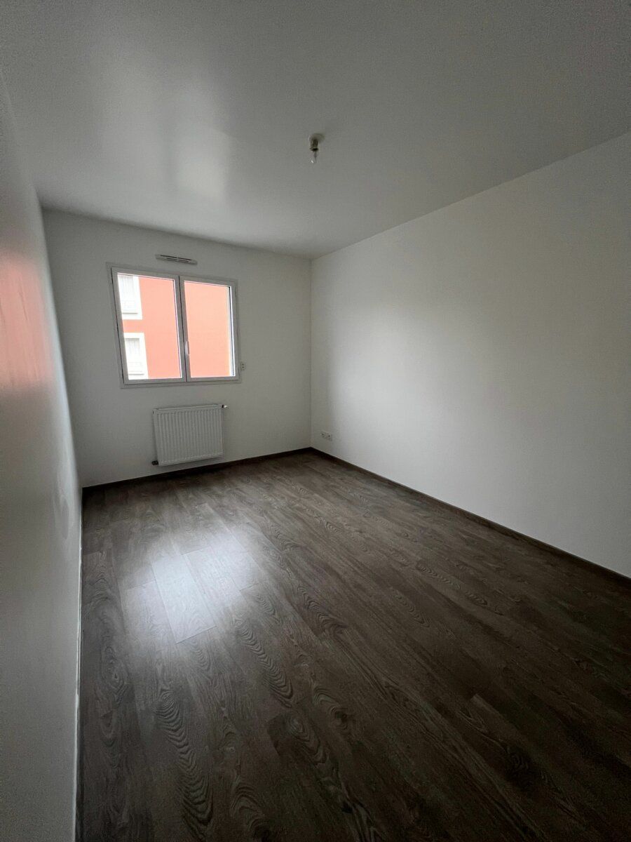 Appartement à vendre 5 90.85m2 à Montivilliers vignette-6