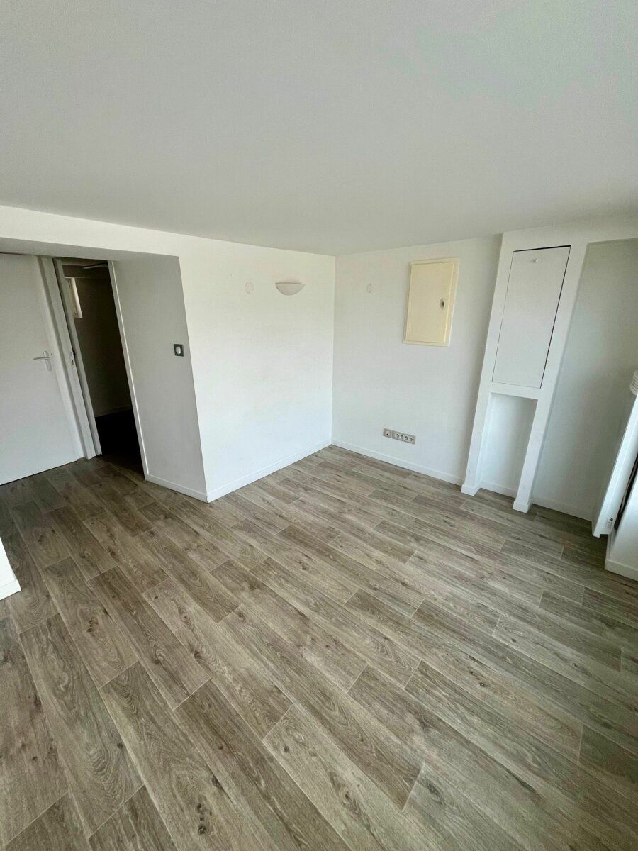 Appartement à louer 2 51.4m2 à Limoges vignette-2