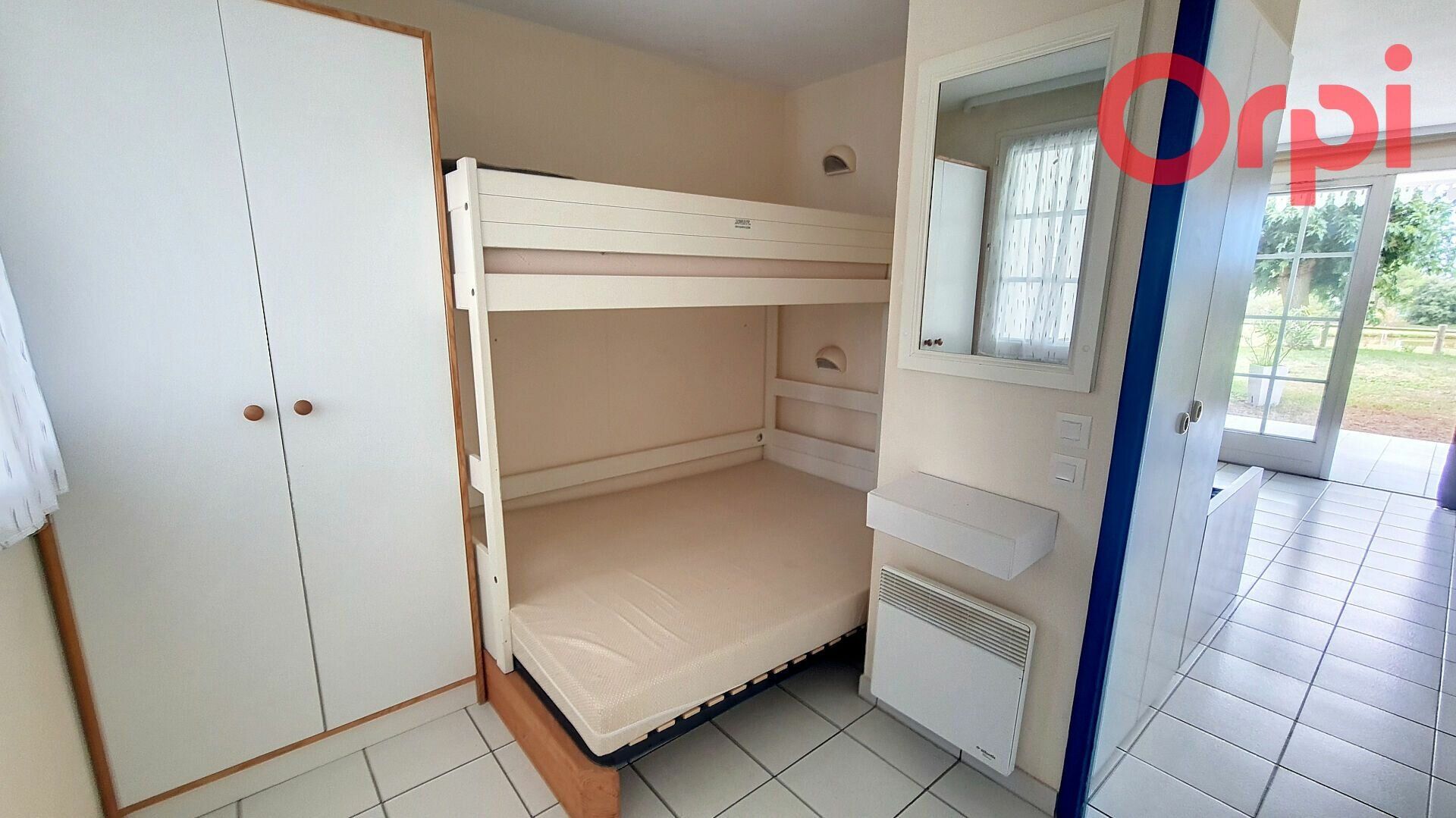 Appartement à vendre 1 m2 à Talmont-Saint-Hilaire vignette-4