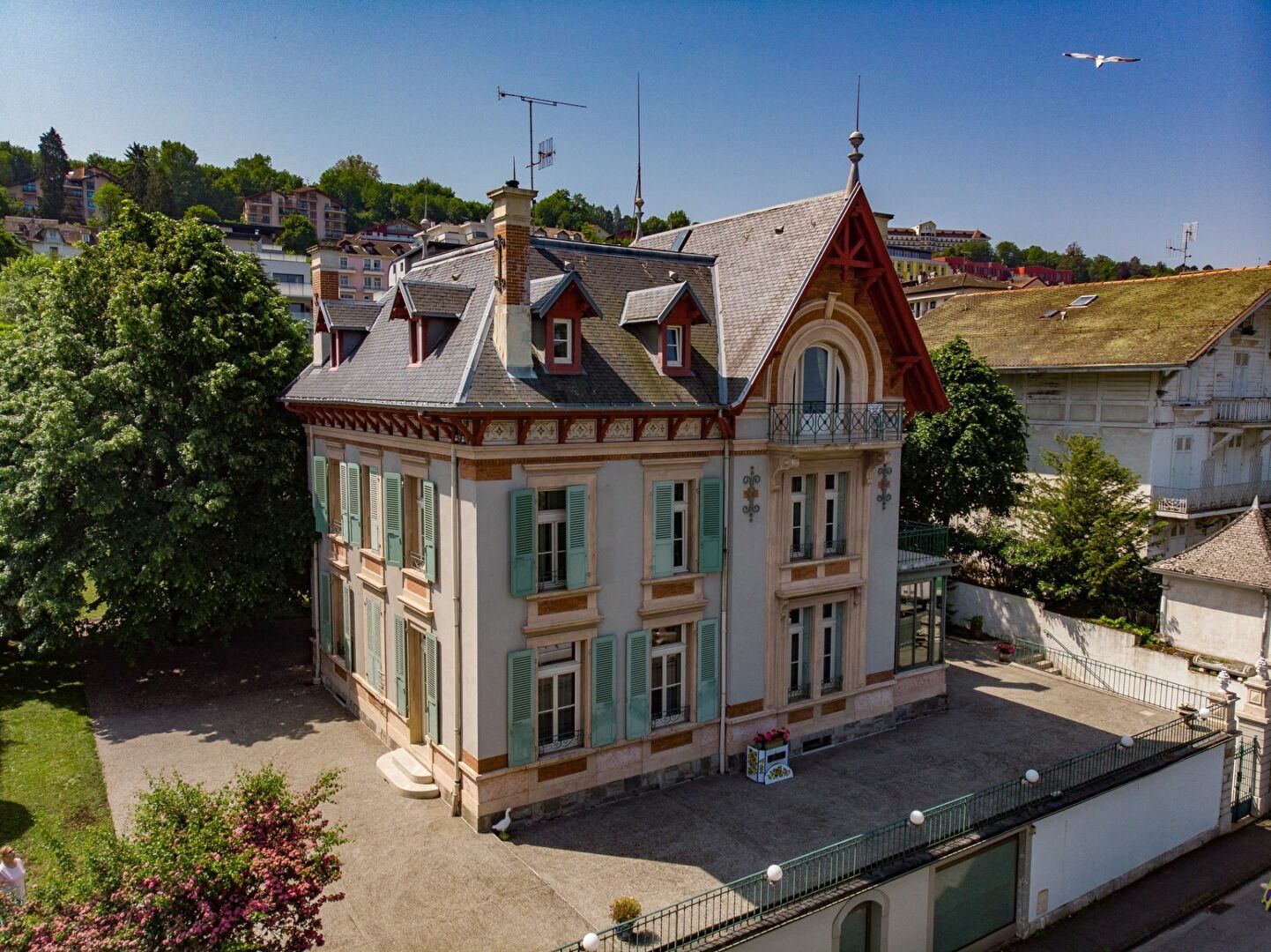 Maison à vendre 9 550m2 à Évian-les-Bains vignette-3