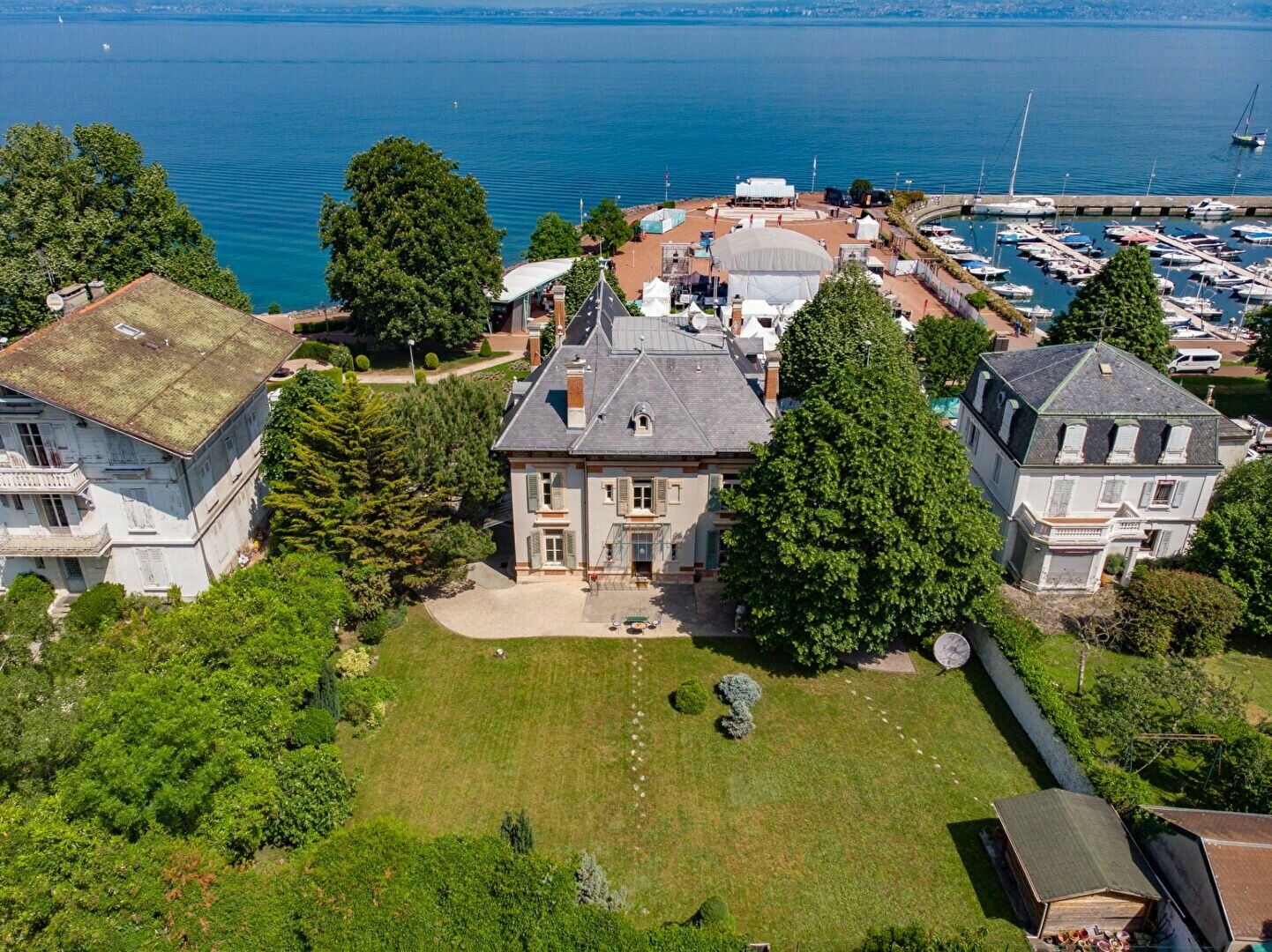 Maison à vendre 9 550m2 à Évian-les-Bains vignette-2