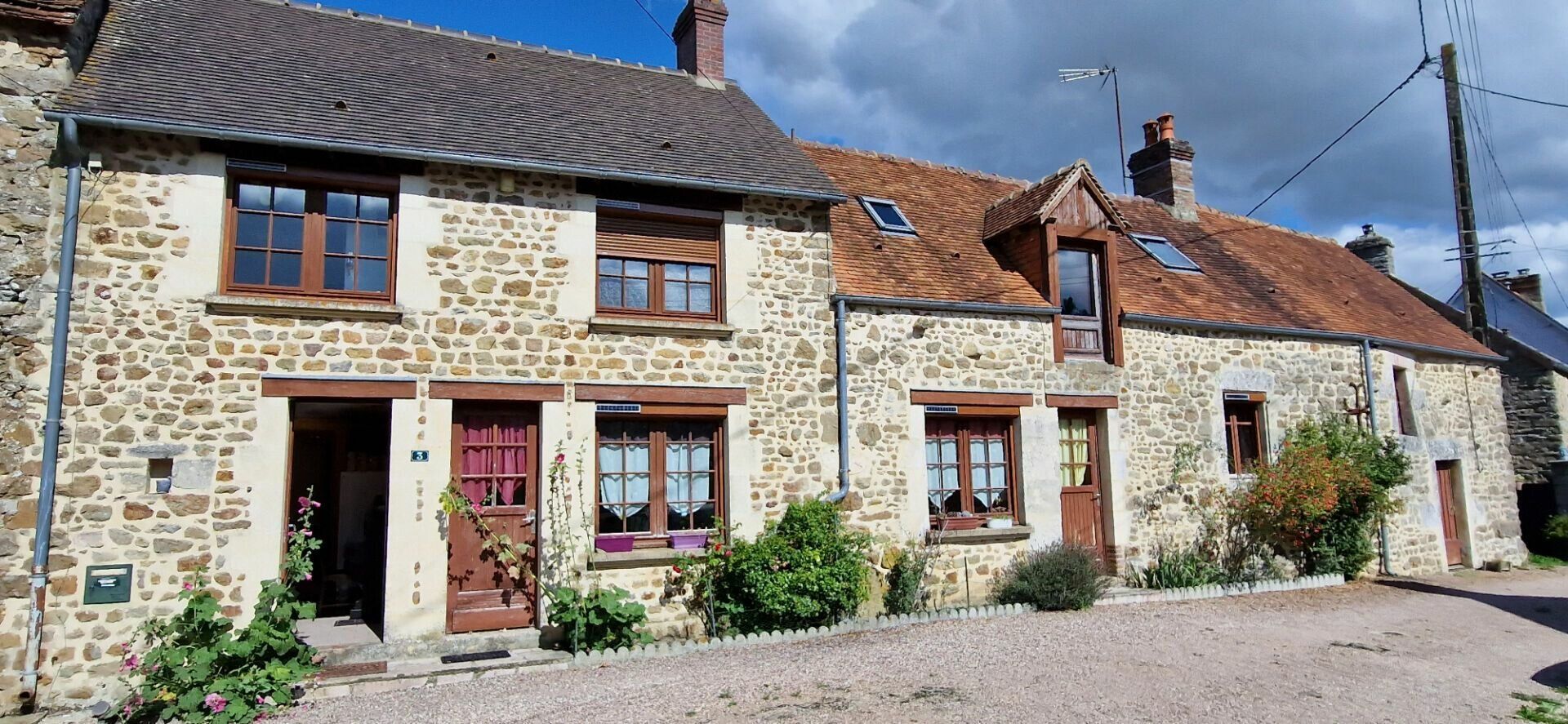 Maison à vendre 5 0m2 à Saint-Loyer-des-Champs vignette-1