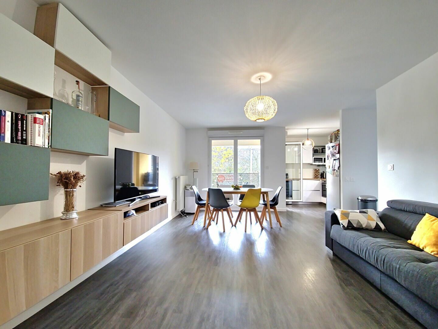 Appartement à vendre 3 62m2 à Neuilly-sur-Marne vignette-6