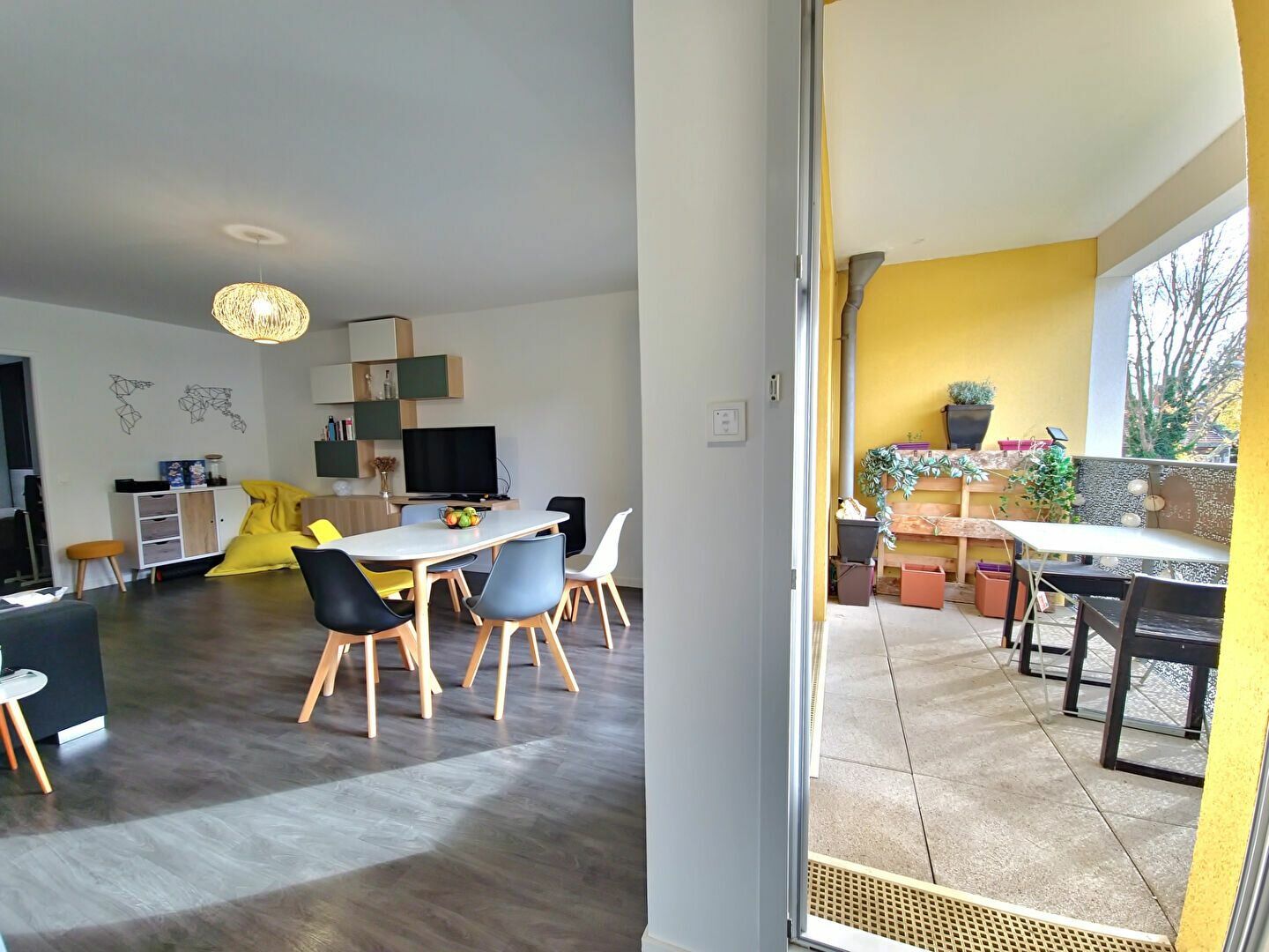 Appartement à vendre 3 62m2 à Neuilly-sur-Marne vignette-5