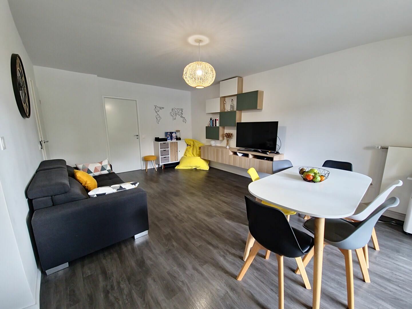 Appartement à vendre 3 62m2 à Neuilly-sur-Marne vignette-1