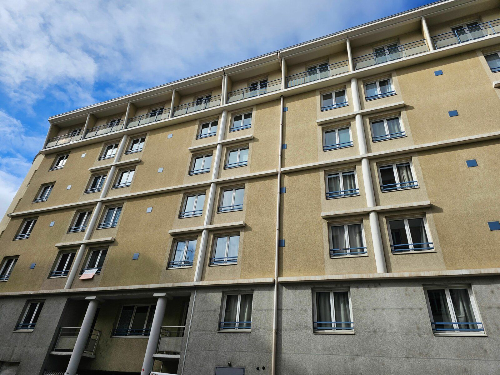 Appartement à vendre 1 19.13m2 à Saint-Étienne vignette-2