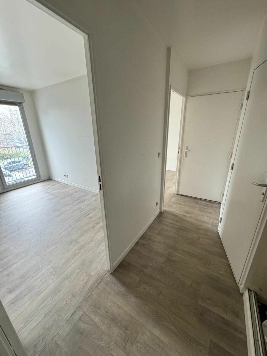 Appartement à vendre 3 60.5m2 à Saint-Denis vignette-5