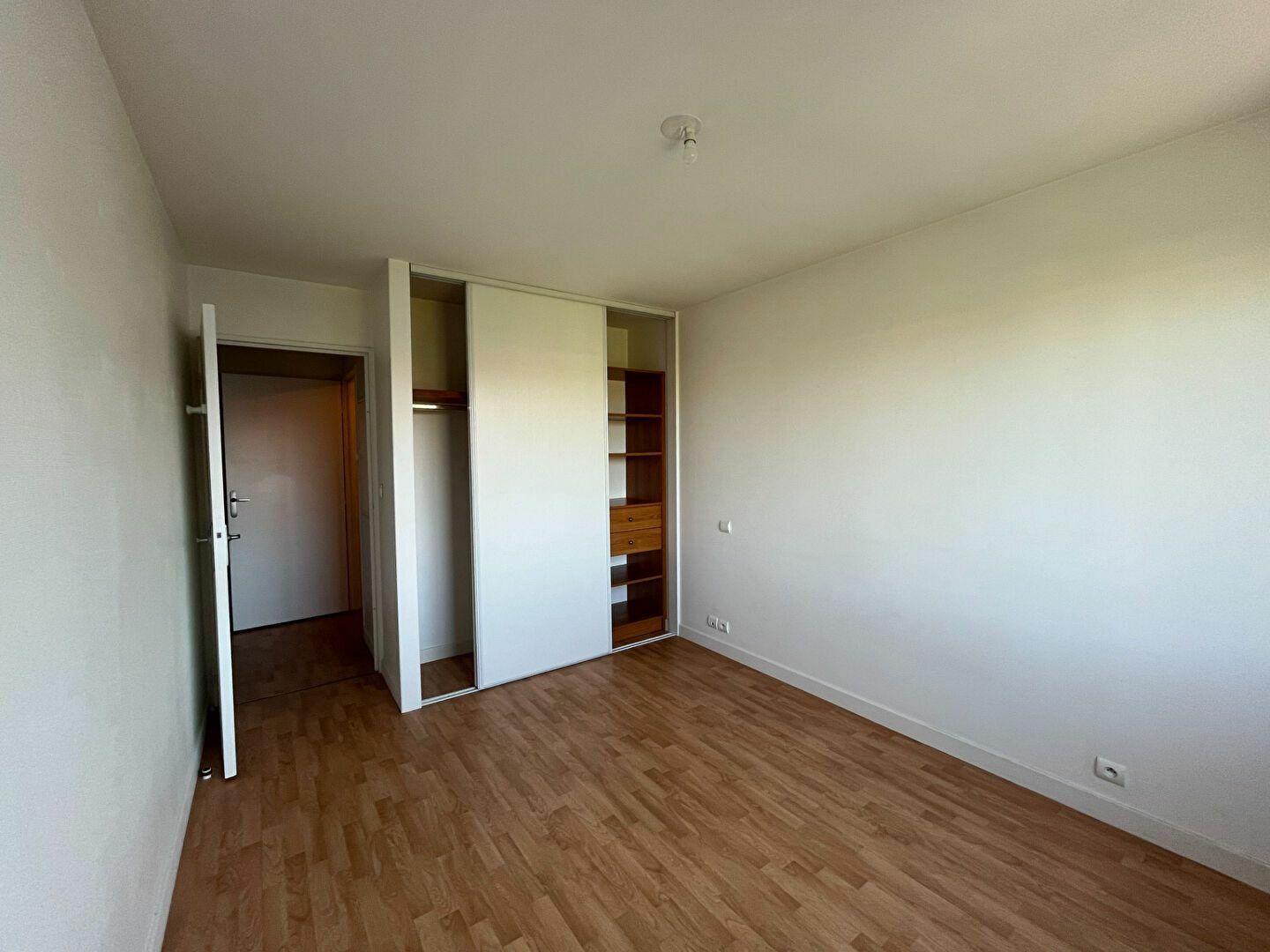 Appartement à vendre 2 67.42m2 à La Rochelle vignette-8
