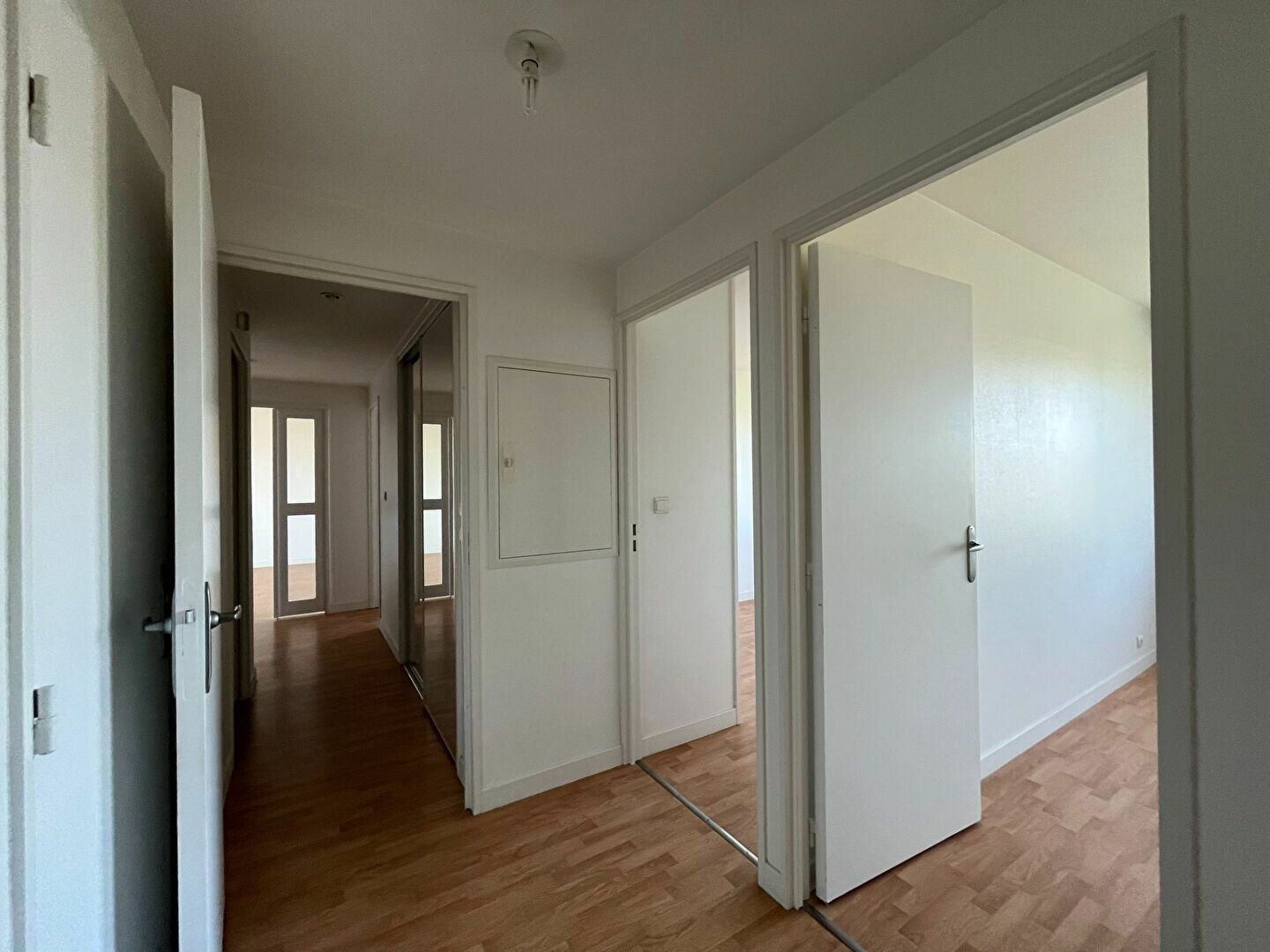 Appartement à vendre 2 67.42m2 à La Rochelle vignette-6