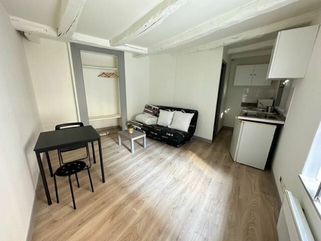 Appartement à louer 1 18m2 à Limoges vignette-1