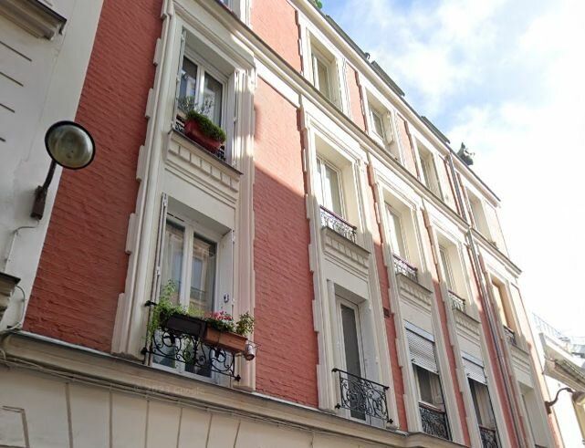 Appartement à vendre 1 17.72m2 à Paris 18 vignette-1