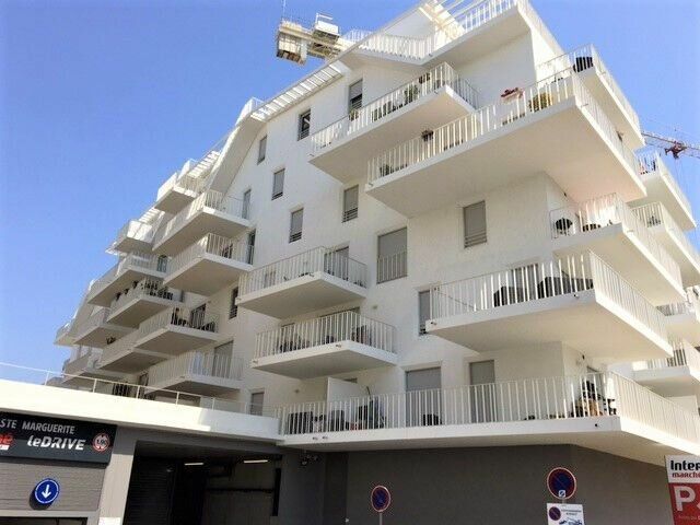 Appartement à vendre 3 63m2 à Marseille 9 vignette-1