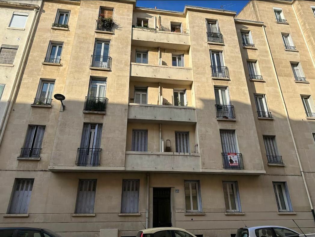 Appartement à louer 3 50m2 à Marseille 4 vignette-5