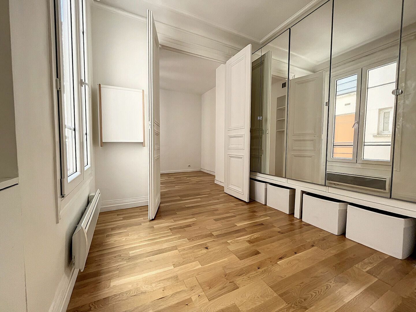 Appartement à vendre 3 67m2 à Paris 10 vignette-5