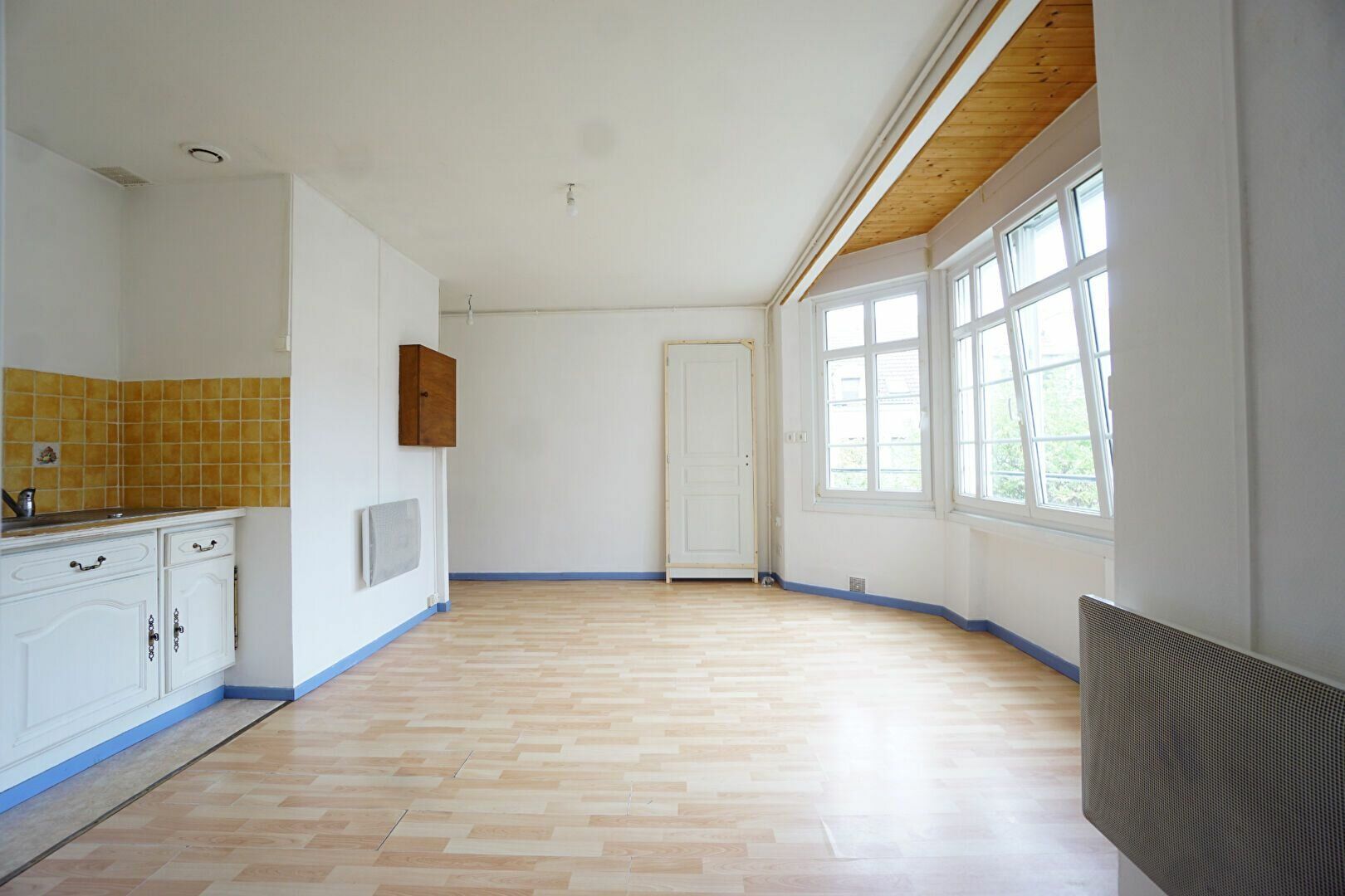 Appartement à vendre 1 m2 à Boulogne-sur-Mer vignette-3