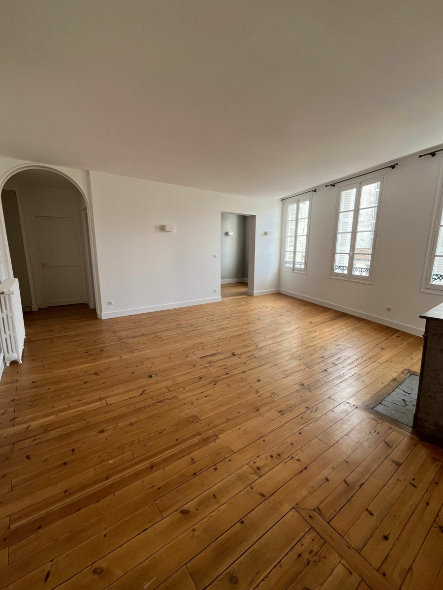 Appartement à louer 3 95.94m2 à Niort vignette-2