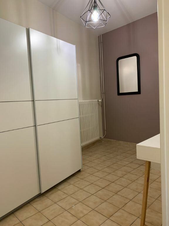 Appartement à louer 1 67.73m2 à Margny-lès-Compiègne vignette-3