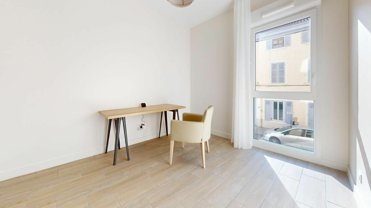 Appartement à louer 3 63.4m2 à Villefranche-sur-Saône vignette-12