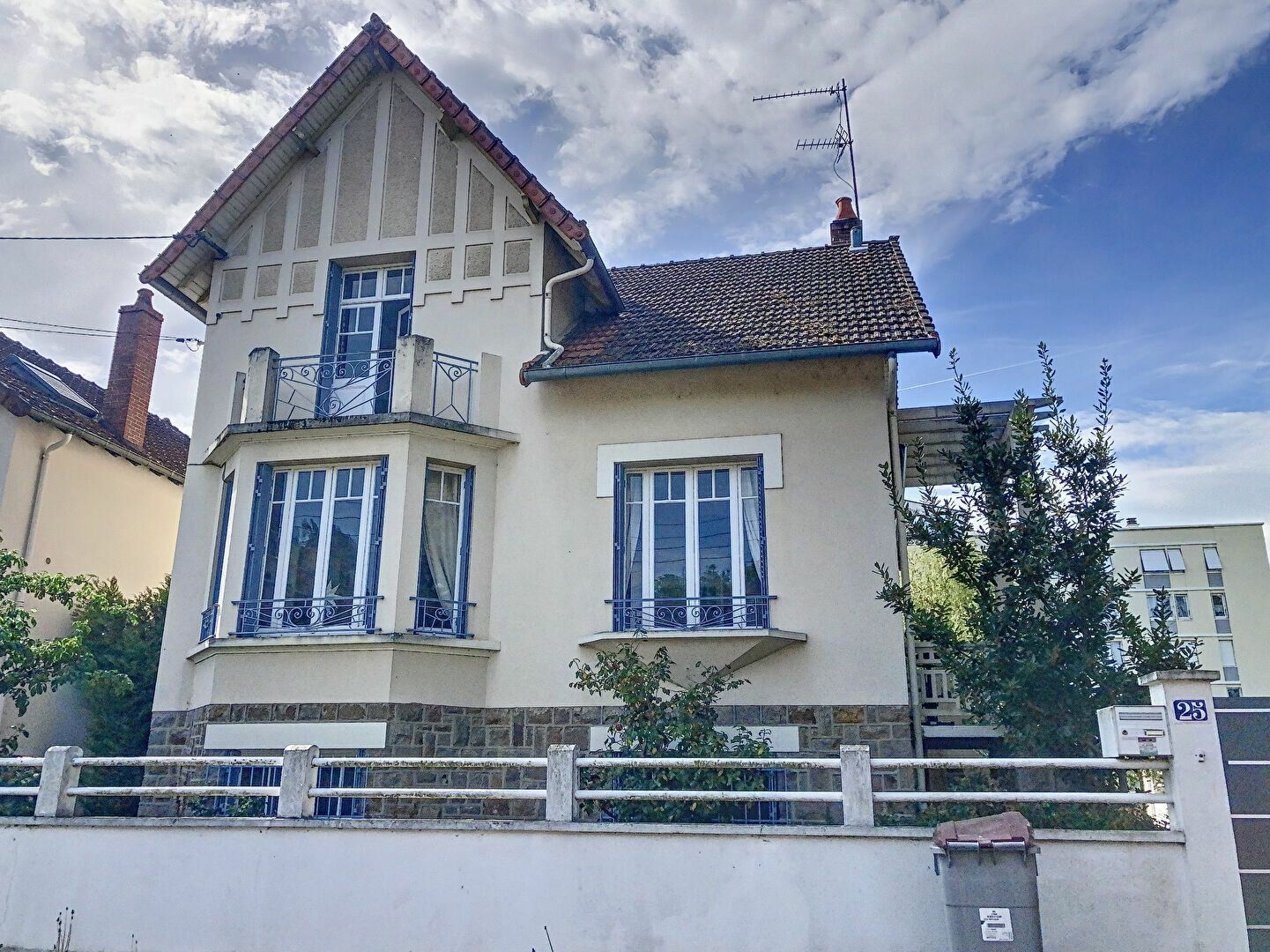 Maison à vendre 5 124.89m2 à Montluçon vignette-17